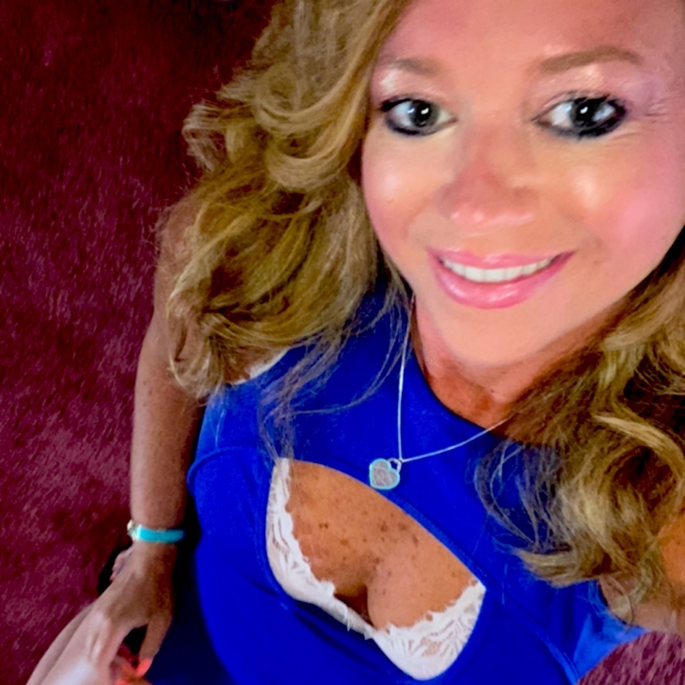 Meet your Posher, Tina